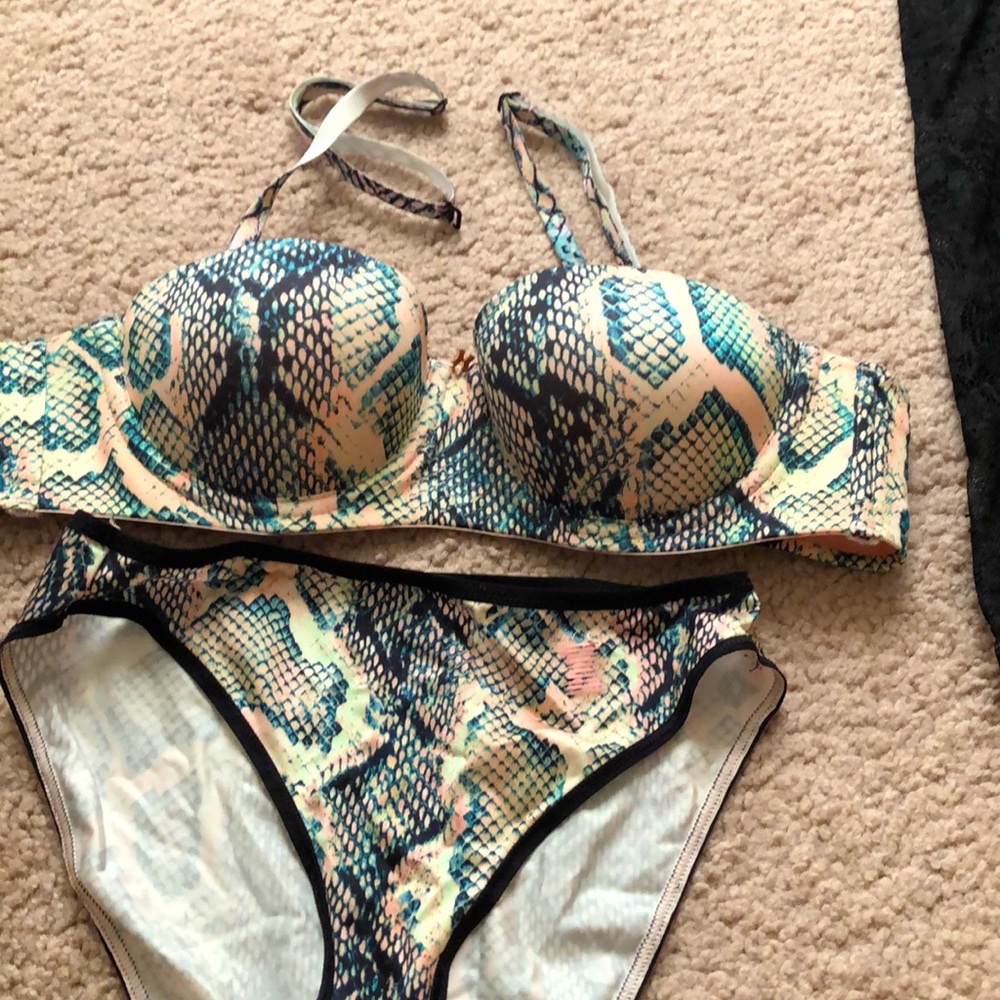 Fenty Savage Bra Set
